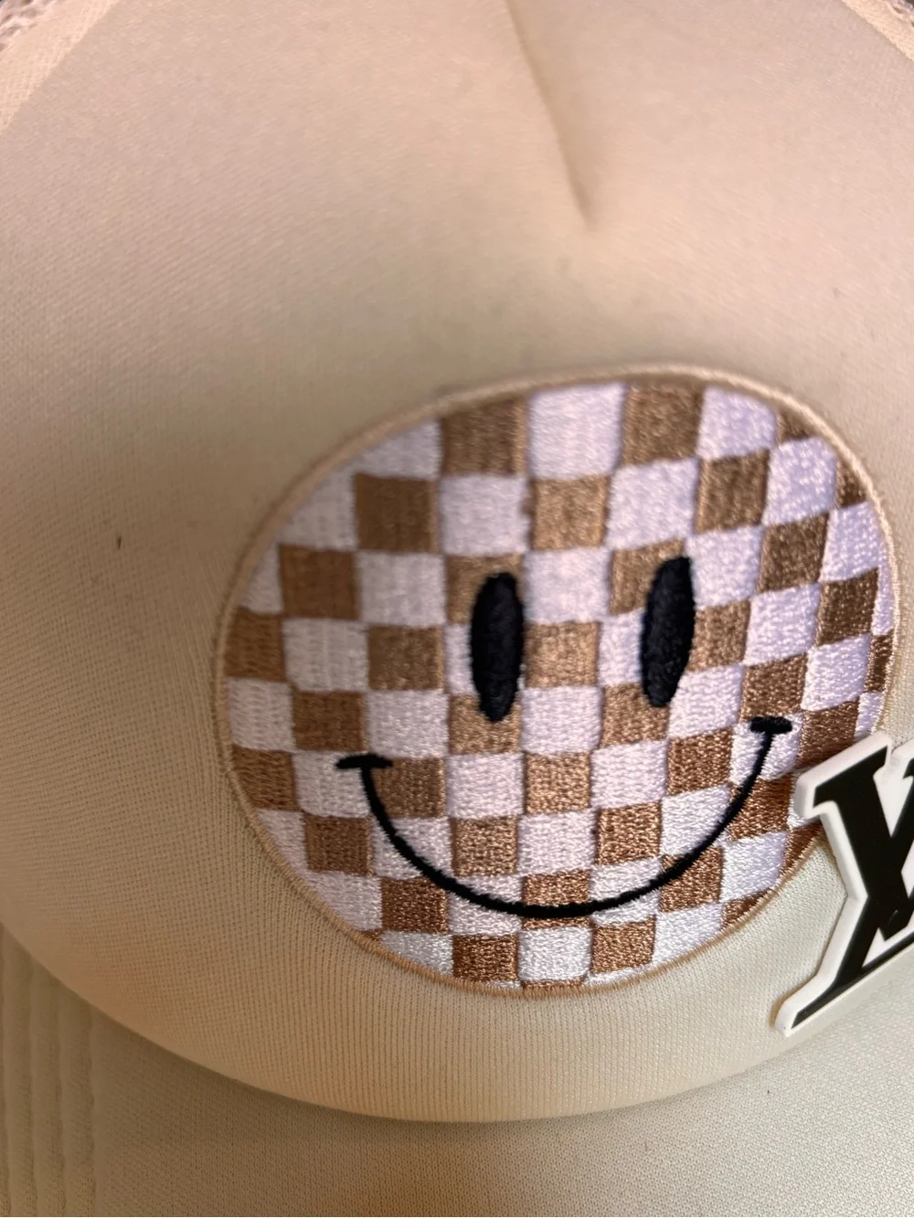 Beige snap back cap with Smiley Checkered Patch